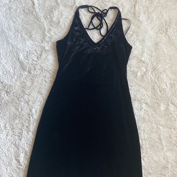 VINTAGE Y2K black halter tie velvet dress - Picture 9 of 12